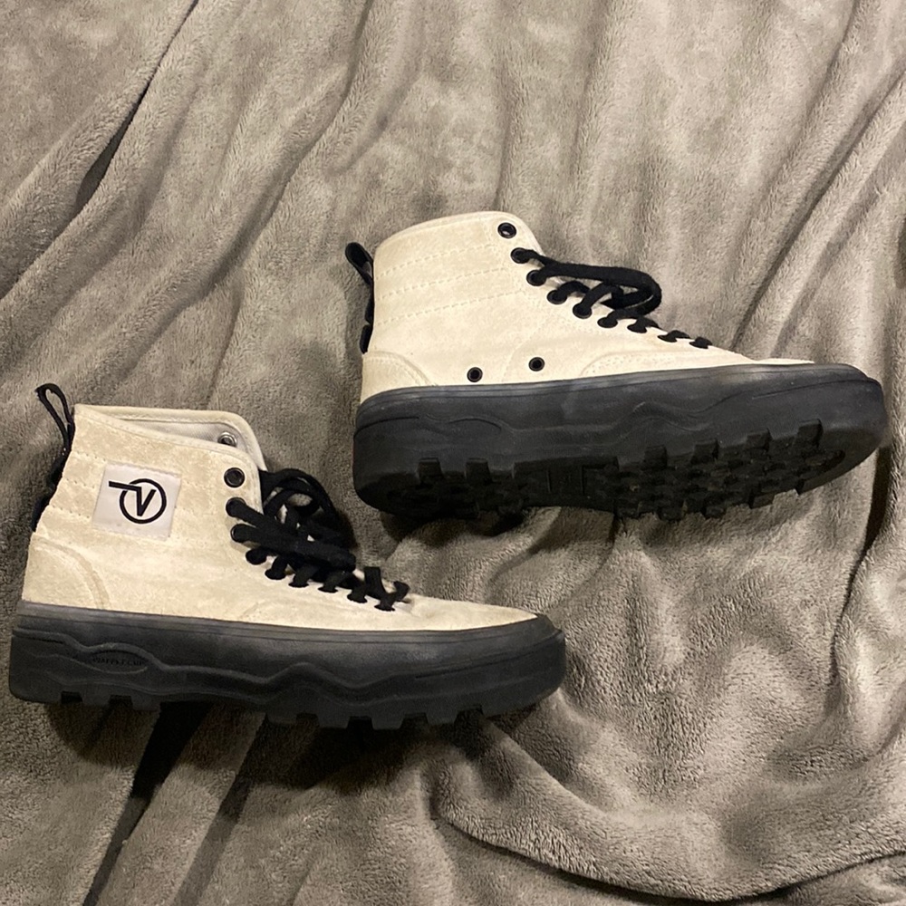 Vans Boots